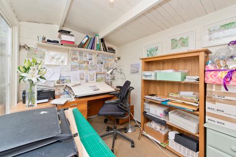 35 Silverton Road, London, W6 9NY