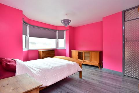 50 Ashurst Road, Brighton, BN2 4PH