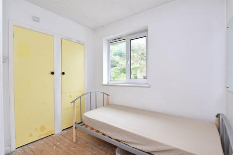 50 Ashurst Road, Brighton, BN2 4PH