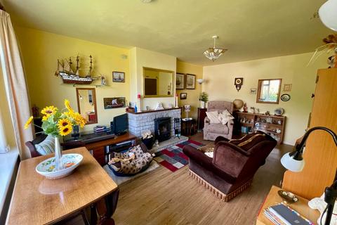 2 bedroom bungalow for sale, 40 Ffordd Pentre Mynach, Barmouth, LL42 1EN