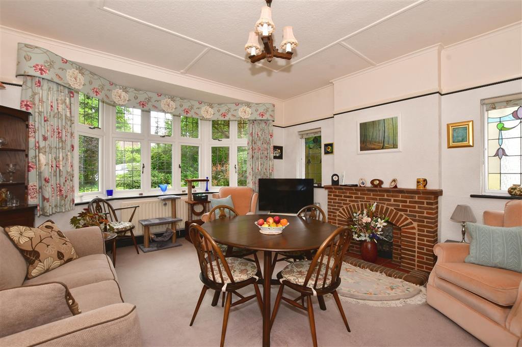 Hartley Old Road, Purley, Surrey 2 bed detached house £650,000