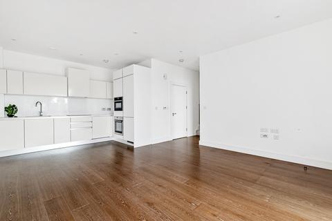 3 bedroom flat for sale - Handley Drive London SE3