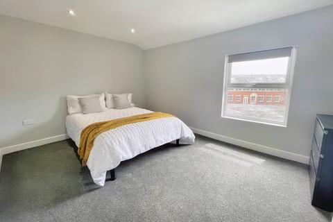 2 bedroom apartment to rent, Fulwood Road, Sheffield S10