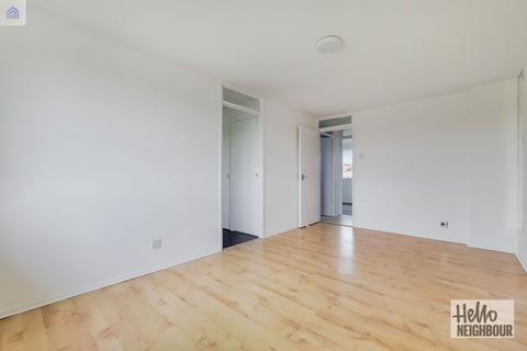 undefined, Millhaven Close, London, RM6