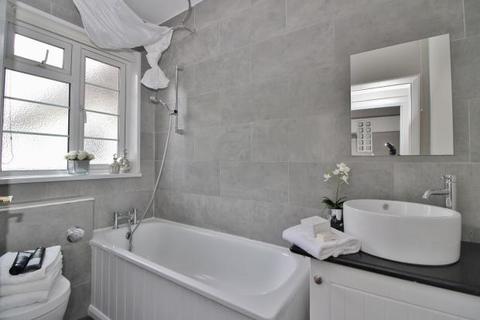 1 bedroom flat to rent, Clive Road, West Dulwich, London, SE21