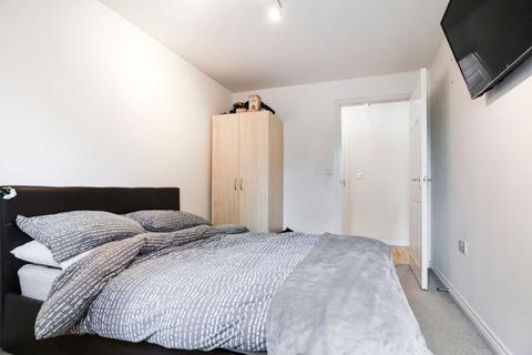 2 bedroom ground floor flat for sale - Eddington Crescent, Welwyn Garden City AL7 4SX