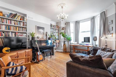 39a Trent Road, London, SW2 5BJ