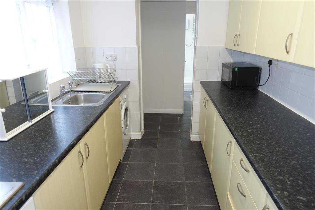 Costa Street, Middlesbrough, TS1 4PL 4 bed house share £650 pcm (£150 pw)
