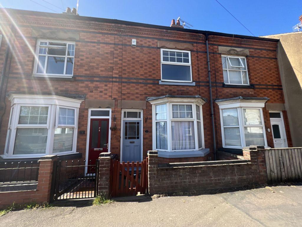 London Road, Oadby, LE2 2 bed terraced house to rent £895 pcm (£207 pw)