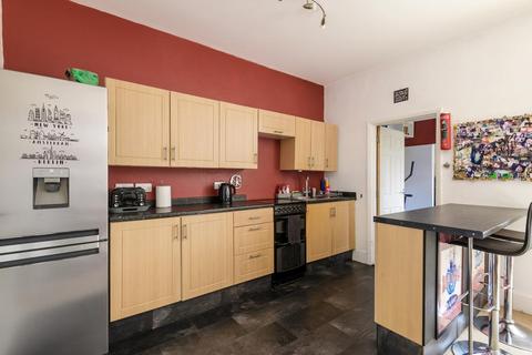 169 Birkbeck Road, Beckenham, BR3 4ST