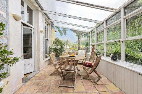 20 Court Yard, London, SE9 5PZ