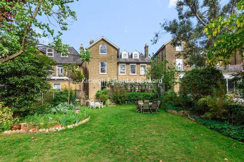 20 Court Yard, London, SE9 5PZ