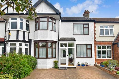3 bedroom terraced house for sale - Widecombe Gardens, Ilford, Essex