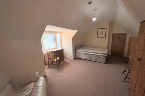 1 bedroom in a house share to rent, Wimborne Road
