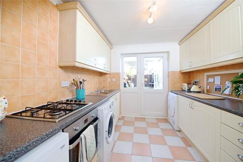 3 bedroom terraced house for sale - Medway Close, Newport Pagnell, Buckinghamshire, MK16