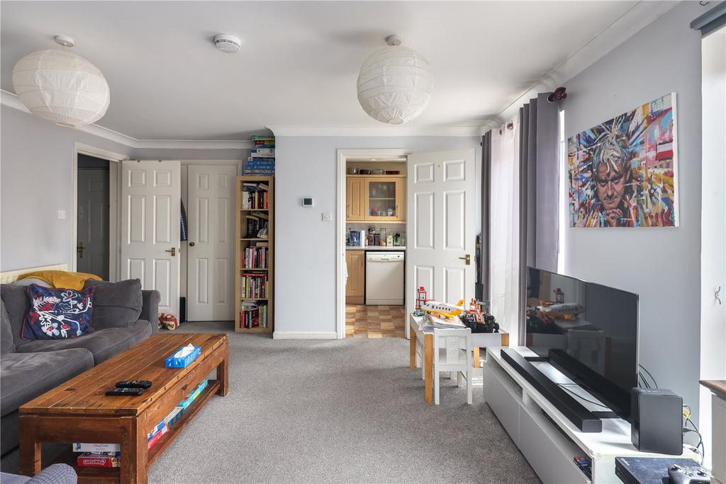 Living Area View 4
