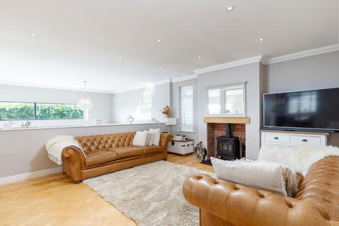 5 bedroom detached house for sale - Longridge Avenue, Saltdean, East Sussex, BN2