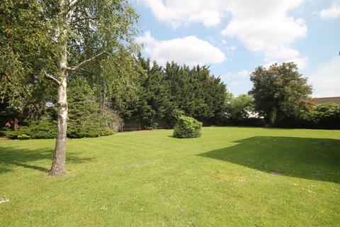 99 Spencer Road, Isleworth, TW7 4BW