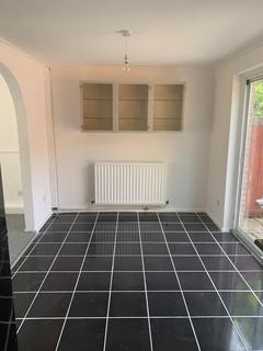3 bedroom terraced house to rent, Stockley Road, Washington NE38