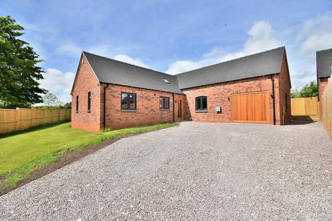 4 bedroom barn conversion for sale - Crofton Close, Ashbourne, DE6