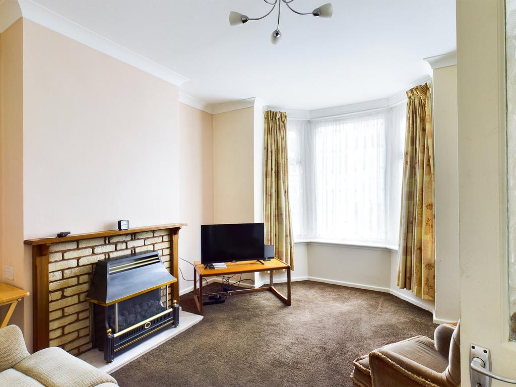 Langstone Road, Portsmouth, Hampshire, PO3 3 bed end of terrace house