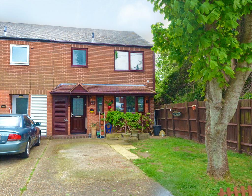 Warren Avenue, Southsea, Hampshire, PO4 3 bed end of terrace house for