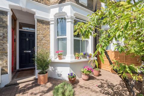 95 Twickenham Road, London, E11 4BN
