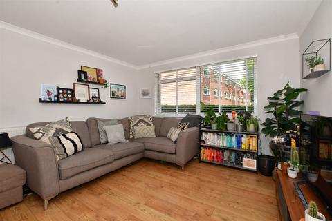 1 Devana End, Carshalton, SM5 2NL