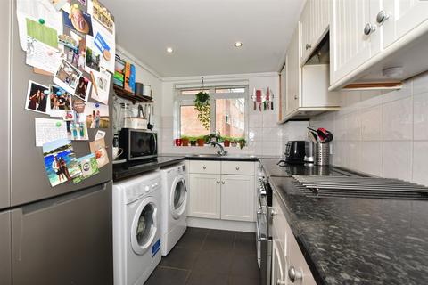 1 Devana End, Carshalton, SM5 2NL