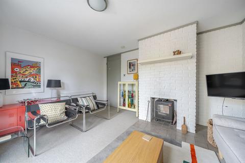 3 bedroom terraced house to rent, Oakfield, Lodsworth, Petworth, GU28