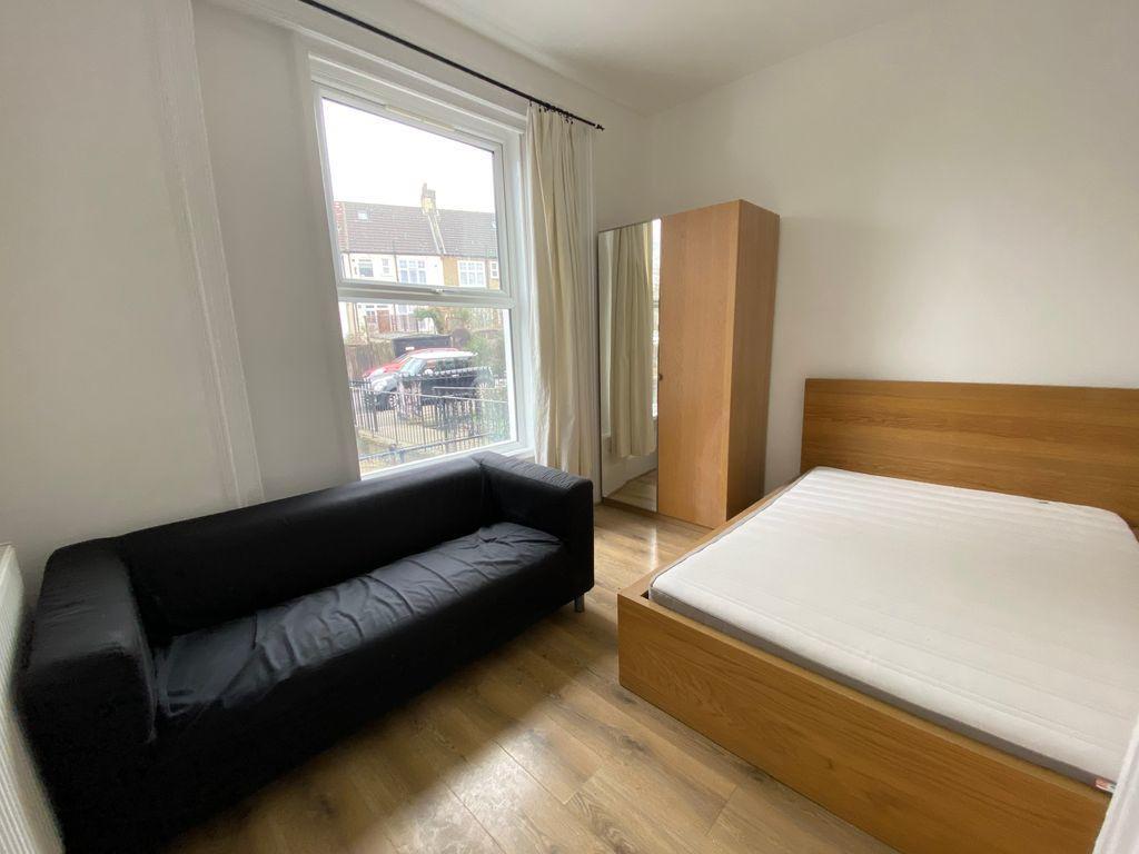 1 bedroom for rent in Brockley Road