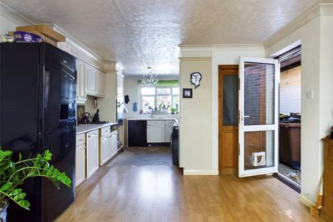 3 bedroom detached house for sale - Norman Road, Ashford, Middlesex, TW15