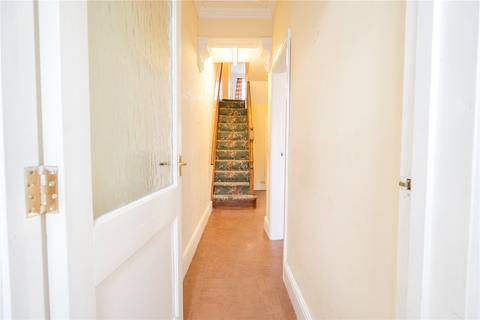 138 Humberstone Road, Grimsby, DN32 8HR