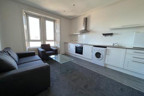 1 bedroom flat to rent, Albert Street, Stobswell, Dundee, DD4