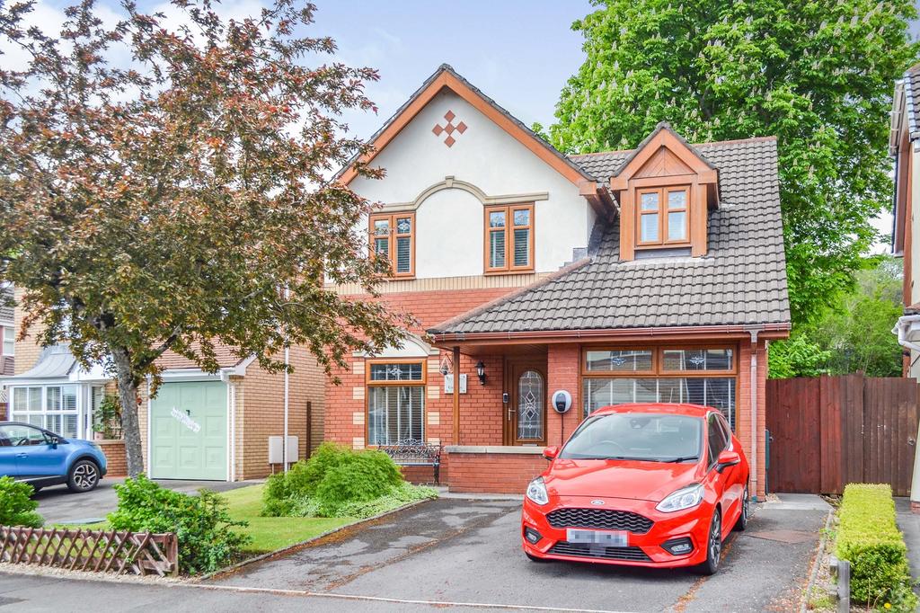 Cae Glas, Cwmavon, Port Talbot, Neath... 3 bed detached house £265,000