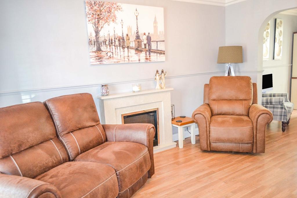 Cae Glas, Cwmavon, Port Talbot, Neath... 3 bed detached house £265,000