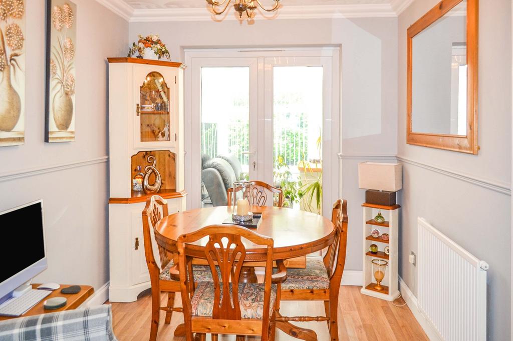Cae Glas, Cwmavon, Port Talbot, Neath... 3 bed detached house £265,000