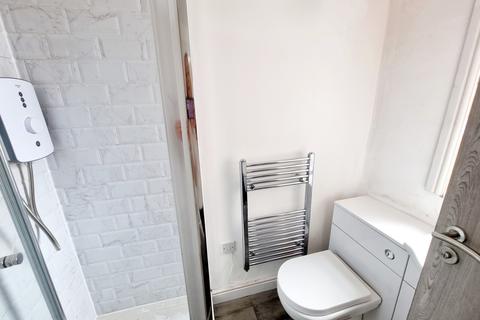 2 bedroom apartment to rent - Boundary Road, St. Helens, WA10