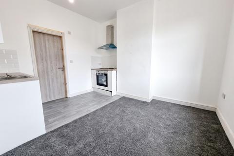 2 bedroom apartment to rent - Boundary Road, St. Helens, WA10