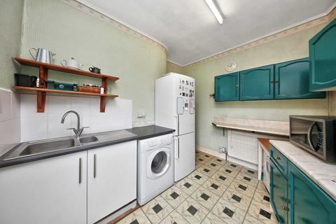 42a Farmer Road, London, E10 5DL