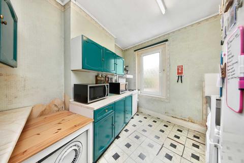 42a Farmer Road, London, E10 5DL