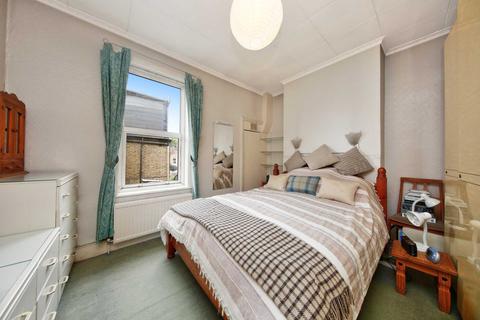 42a Farmer Road, London, E10 5DL