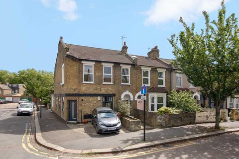 42a Farmer Road, London, E10 5DL
