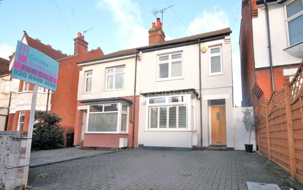 Coombe Gardens, New Malden 2 bed semidetached house £660,000