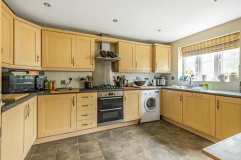 55 Cherry Tree Way, Witney, OX28 1AQ