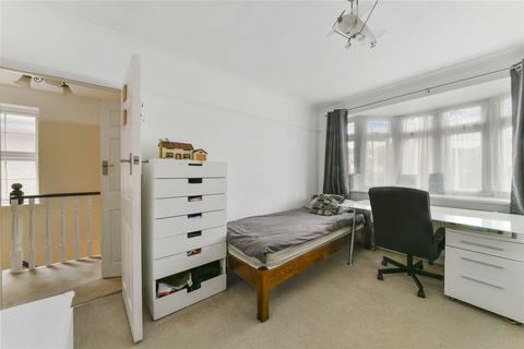 63 Robin Hood Lane, London, SW15 3PX