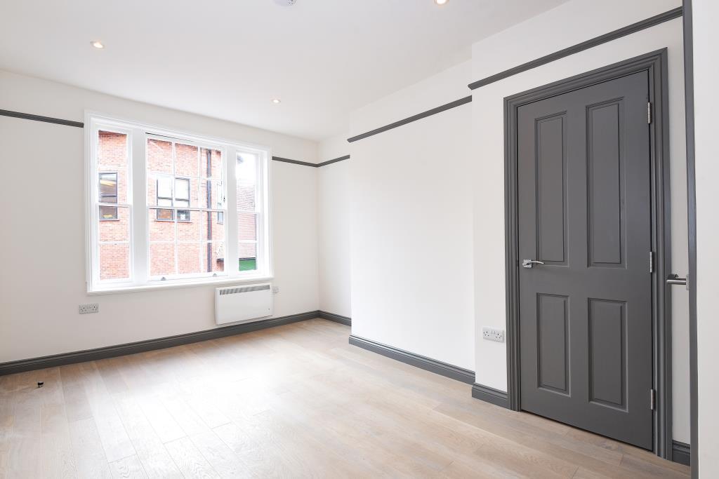 Bedroom Aspect 1