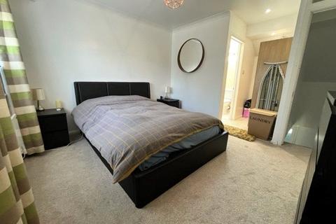 1 bedroom terraced house to rent - Douglas Road, Stanwell, Staines-upon-Thames, Surrey, TW19