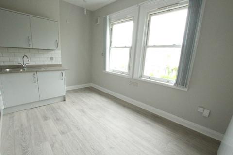 1 bedroom flat to rent, Western Road, Cheltenham, GL50