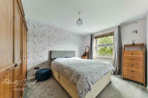 90 Edmeston Close, London, E9 5TL